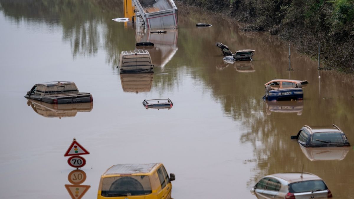 Die Nachrichten des Tages bei news.de: Die Jahrhundertflut ist nach wie vor das beherrschende Thema. (Foto)