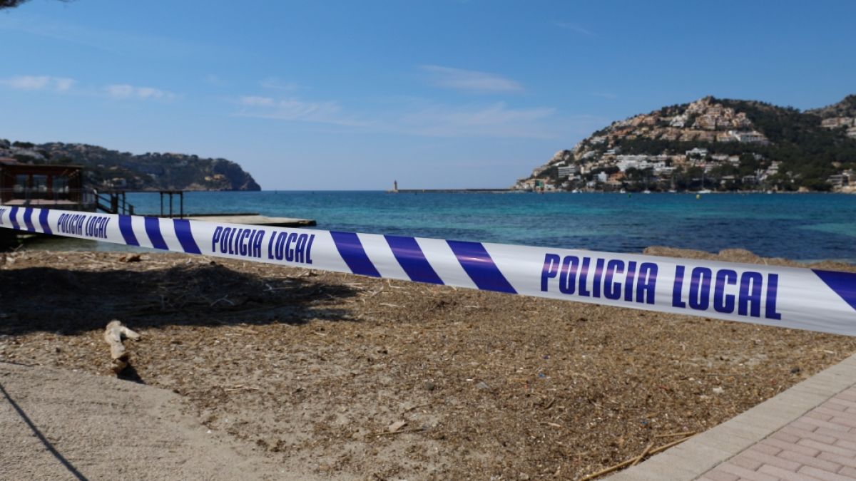 Auf der Balearen-Insel Mallorca ist ein niederländischer Urlauber (27) nach einer Prügelei gestorben (Symbolbild). (Foto)