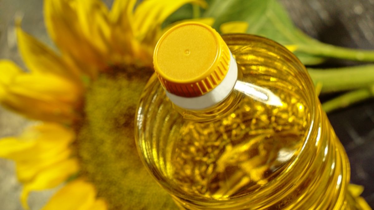 Nur ein Sonnenblumenöl schneidet im Test mit "Sehr gut" ab. (Foto)