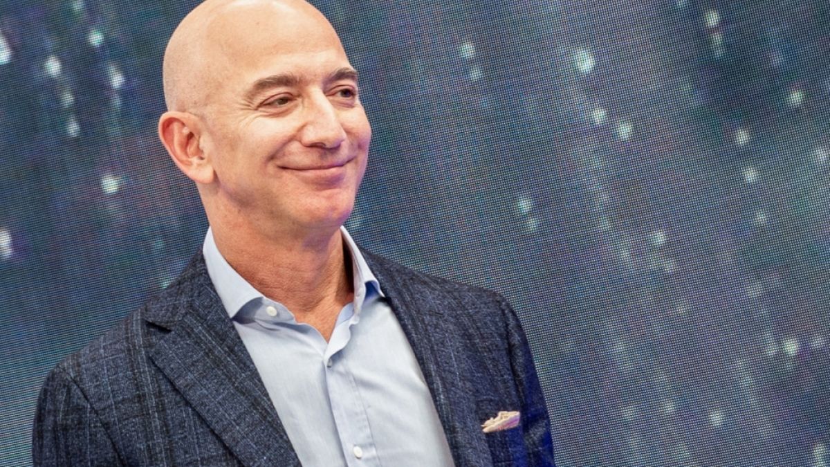 Über Jeff Bezos Gesicht wir gerade im Netz gelacht. Über Jeff Bezos Gesicht wir gerade im Netz gelacht. (Foto)