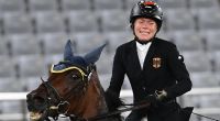 Annika Schleu auf Pferd Saint Boy in der Olympischen Disziplin Fünfkampf. Der Tierschutzbund stellt Strafanzeige wegen Tierquälerei gegen Annika Schleu und ihre Trainerin Kim Raisner.