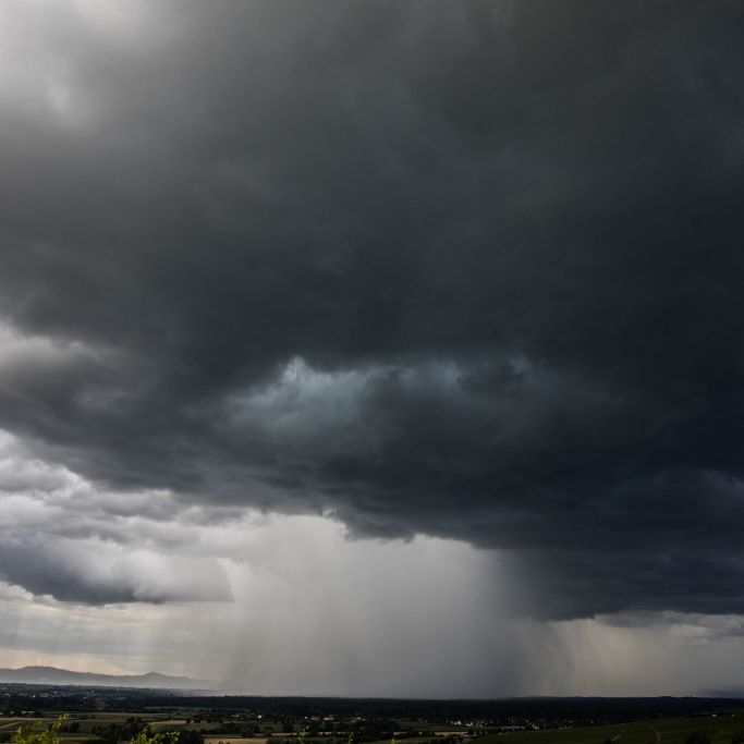 Tornados, Waldbrand, Flutwelle: Unwetter-Serie reißt nicht ab