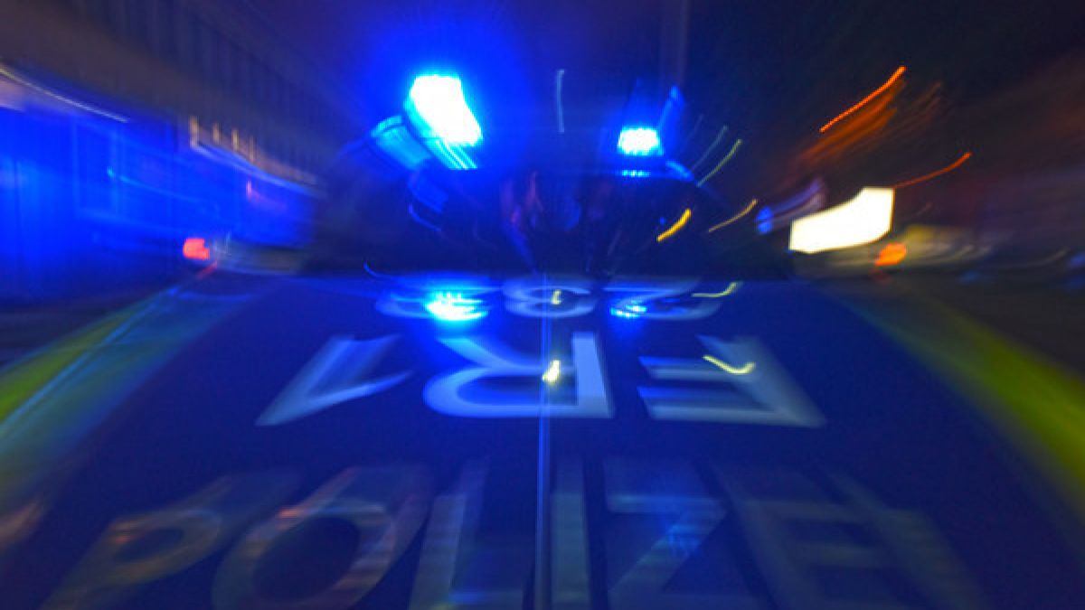 Die Polizei in Hamburg ist nach einer Schießerei am Gorch-Fock-Wall zu einem Großeinsatz ausgerückt (Symbolbild). (Foto)