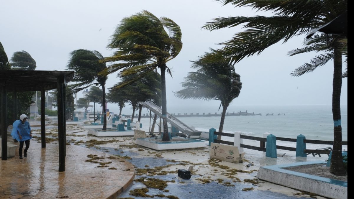 Der Hurrikan "Grace" hat auf der bei Urlaubern beliebten mexikanischen Halbinsel Yucatán weitreichende Stromausfälle verursacht. (Foto)