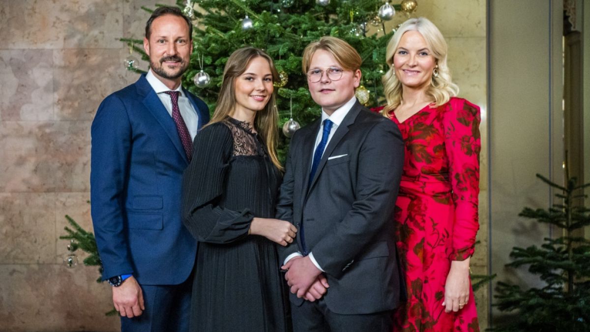 Eine royale Bilderbuchfamilie: Kronprinz Haakon und Kronprinzessin Mette-Marit von Norwegen mit ihren Kindern Prinzessin Ingrid Alexandra und Prinz Sverre Magnus. (Foto)