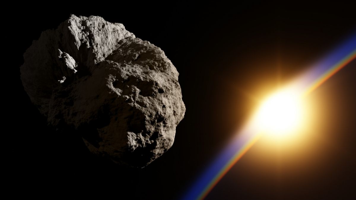 Die Nase beobachtet aktuell mehrere Asteroiden, die auf die Erde zusteuern. (Foto)