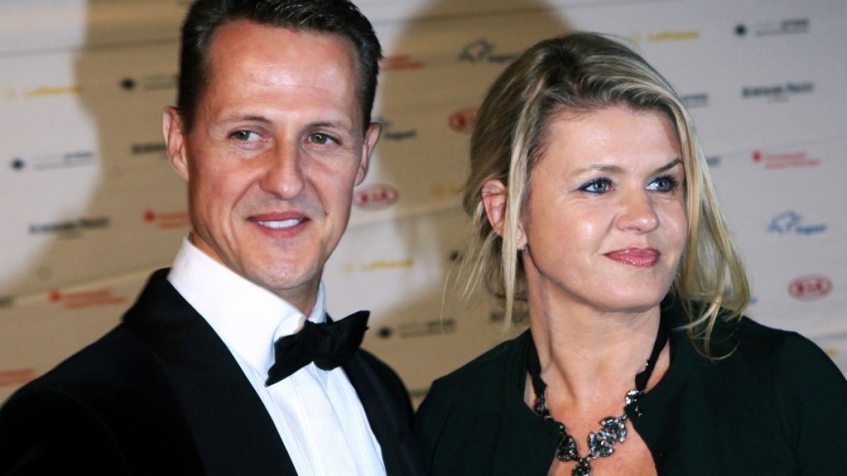 Michael Schumacher mit seiner Frau Corrina. (Foto)