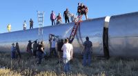 Bei einem Zugunglück im US-Staat Montana sind mindestens drei Menschen ums Leben gekommen und mehr als 50 weitere verletzt worden.