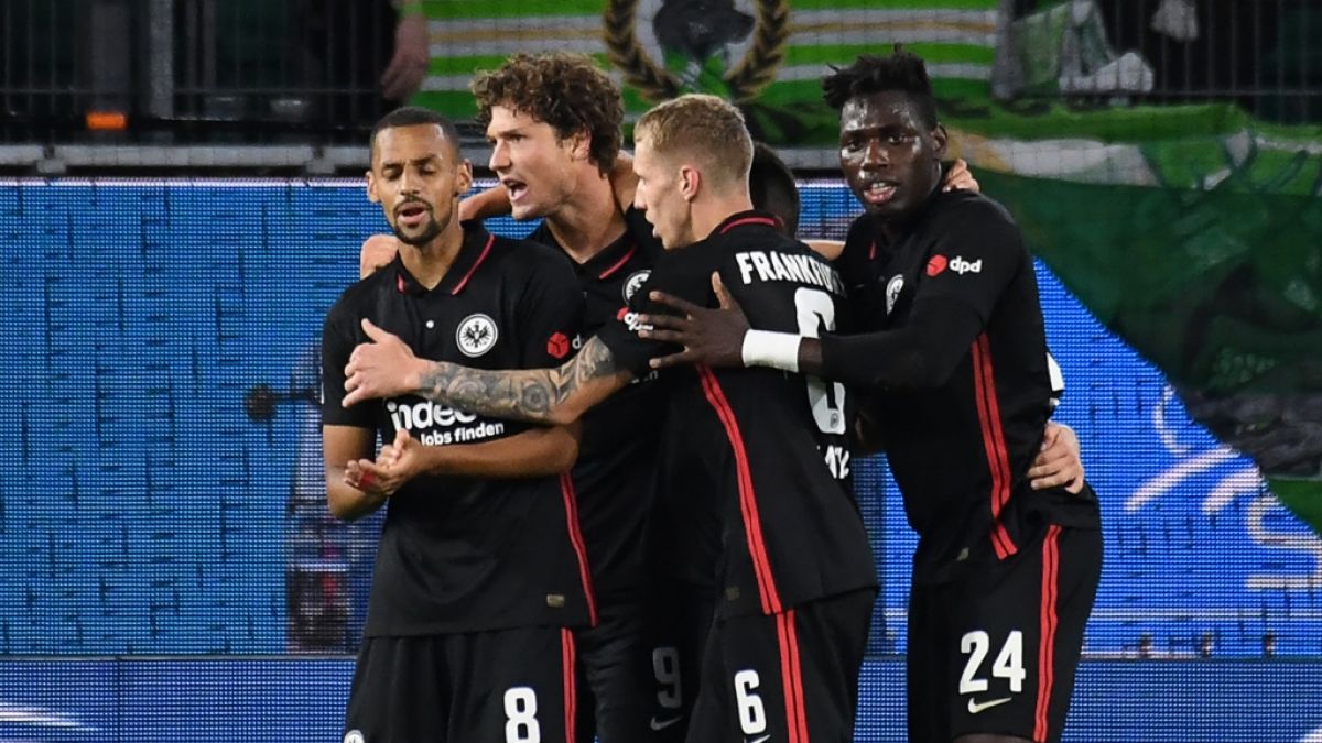 Eintracht Frankfurt muss gegen Royal Antwerpen ran. (Foto)