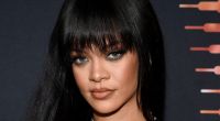 In Dessous aus halbtransparenter, schwarzer Spitze haute Rihanna ihre Fans um.