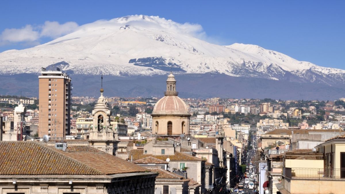 Sturmtief Christian fegt über Südeuropa. In der Stadt Catania tobte sogar ein Tornado. (Foto)