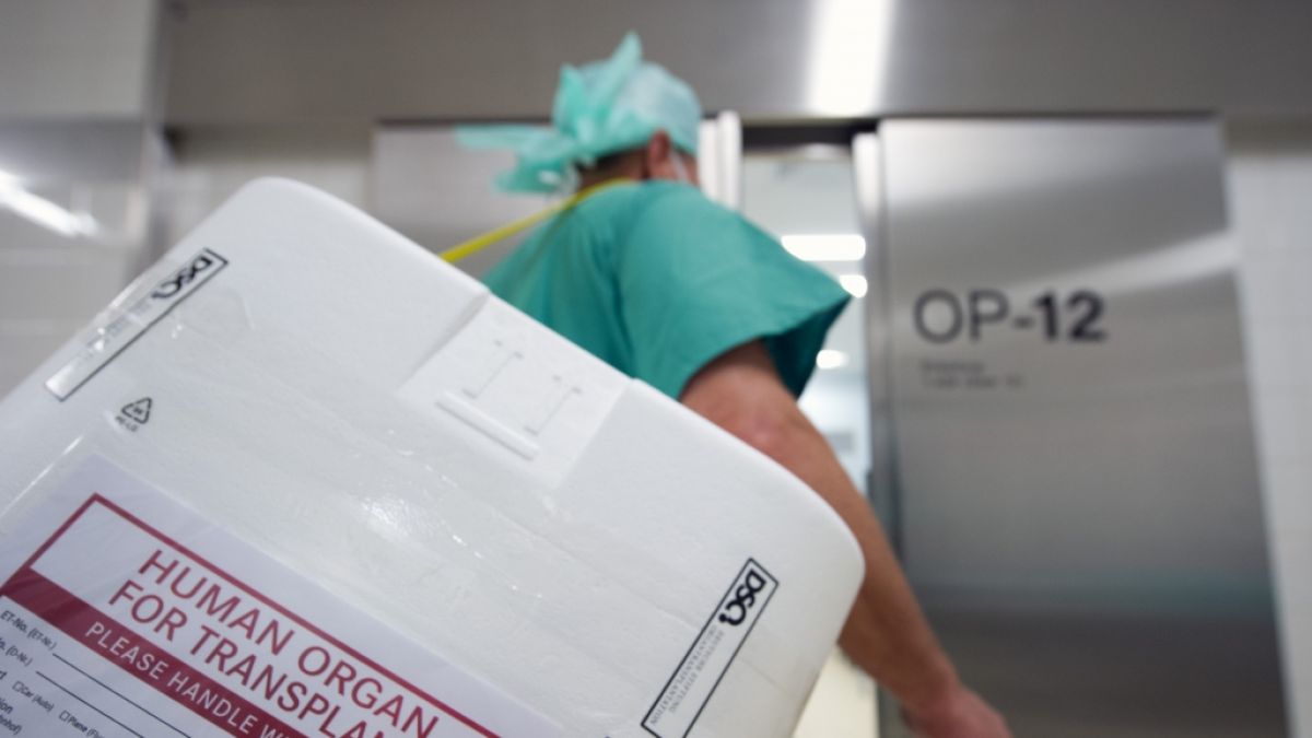 Ein Krankenhaussystem in Colorado verweigert Patienten, die nicht gegen Covid-19 geimpft sind, Organtransplantationen. (Foto)