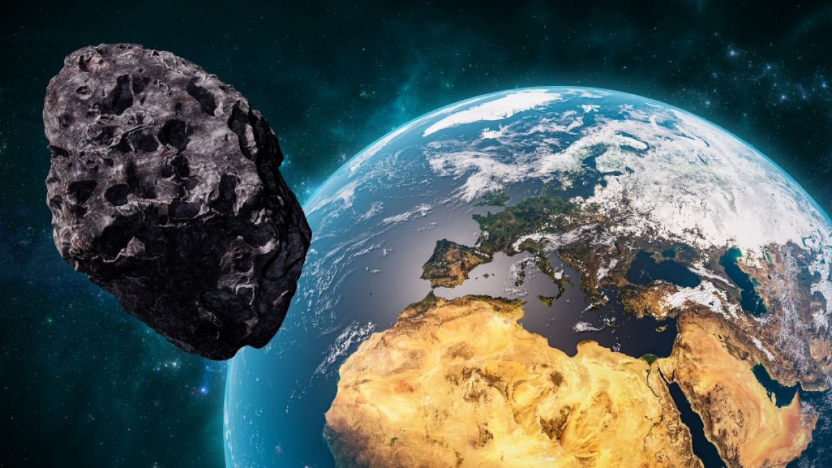 Anfang der Woche schrammte ein Asteroid förmlich an der Erde vorbei. (Foto)