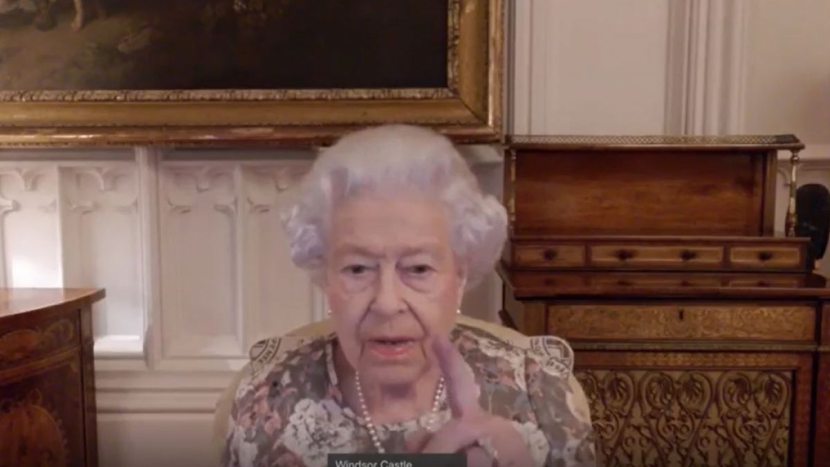 Königin Elizabeth II. die während einer virtuellen Audienz. (Foto)