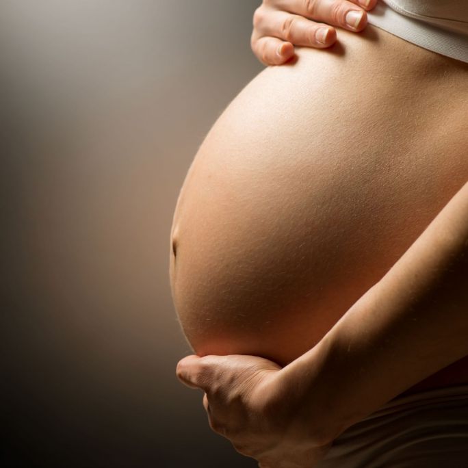 Ärztefehler? Frau trägt 7 Monate totes Baby im Leib