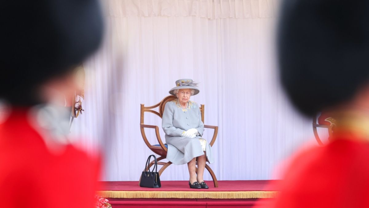 Die Sorge um Queen Elizabeth II. wächst. (Foto)