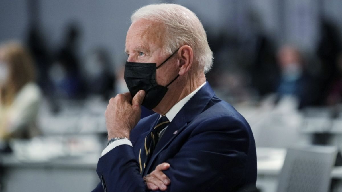 Böser Spott: Joe Biden soll angeblich wieder einmal eingeschlafen sein. (Foto)