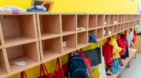Eine Garderobe in einem Kindergarten (Symbolbild).