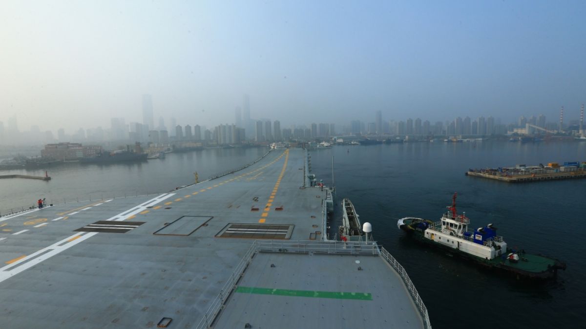 Chinas neuer Flugzeugträger steht kurz vor dem Stapellauf. (Foto)
