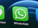 Mit einigen Nachrichten können sich Nutzer:innen auf WhatsApp strafbar machen. (Foto)