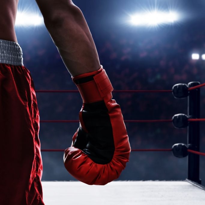 Schock nach Trainingsunfall! MMA-Kämpfer verliert Hoden