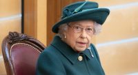 Neue Fotos von Queen Elizabeth II. haben bei Royals-Fans Besorgnis ausgelöst.