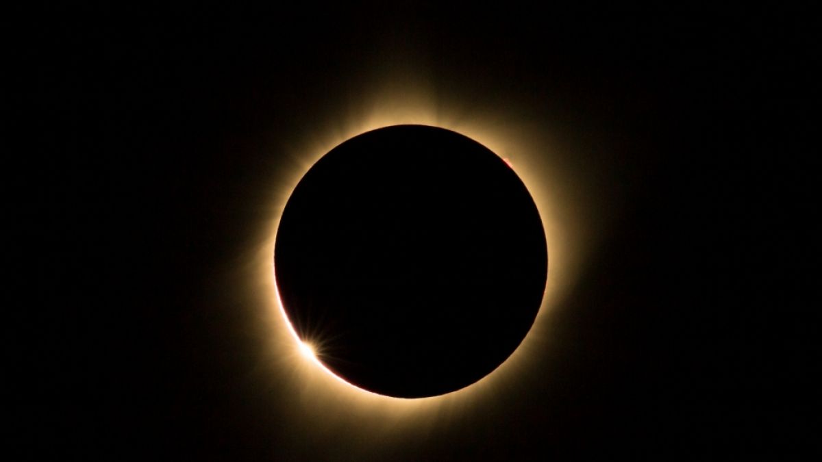 Am 04.12.2021 findet eine totale Sonnenfinsternis statt. (Foto)