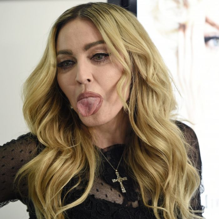 Queen of Pop flippt richtig aus - Instagram sperrt ihren Nippel-Schock