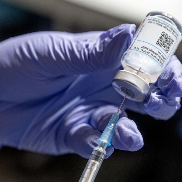 Ärzte sind entsetzt! Geht Deutschland jetzt der Impfstoff aus?