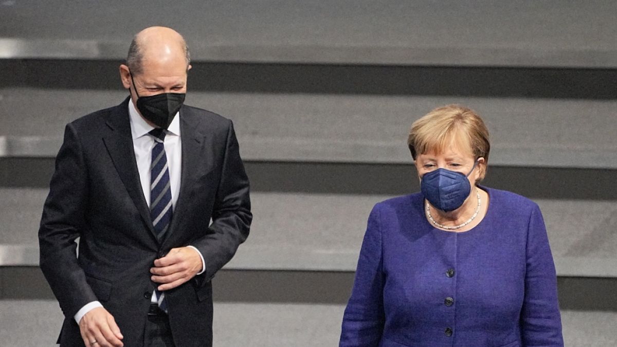 Am Donnerstag stellen Angela Merkel und Bald-Kanzler Olaf Scholz ihren neuen Corona-Plan vor. (Foto)
