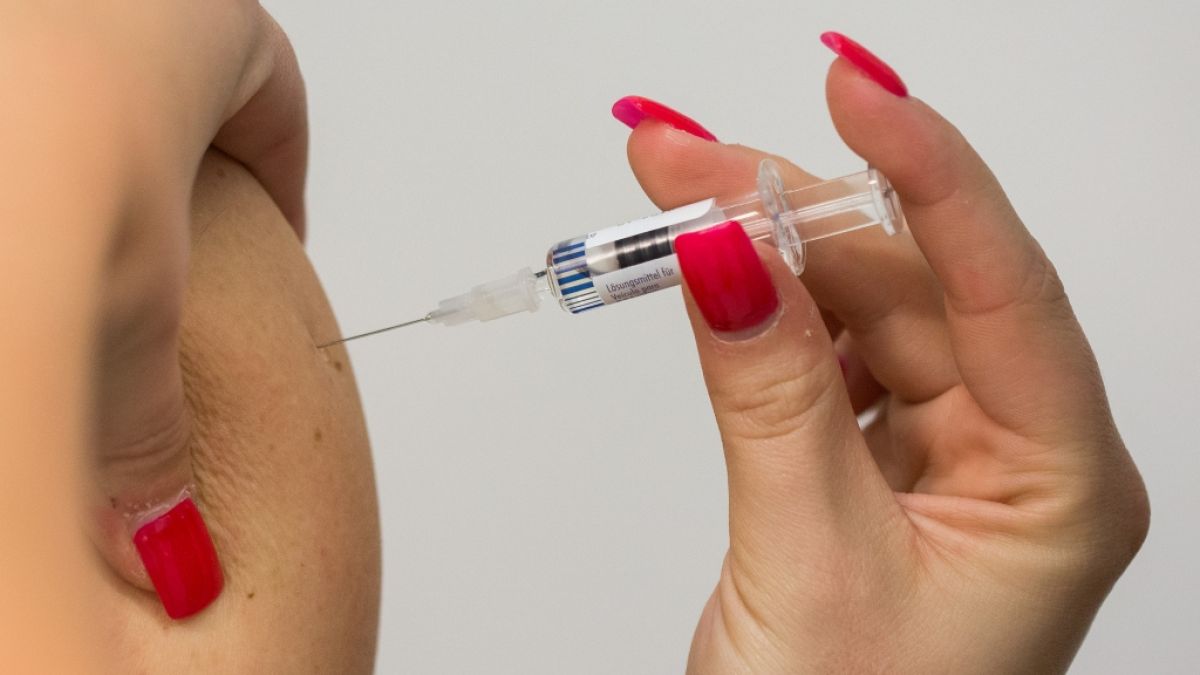 Geht es nach dem Willen der Ampel-Parteien, soll die Impfpflicht im Kampf gegen die Corona-Pandemie noch in dieser Woche von Bundestag und Bundesrat beschlossen werden (Symbolbild). (Foto)
