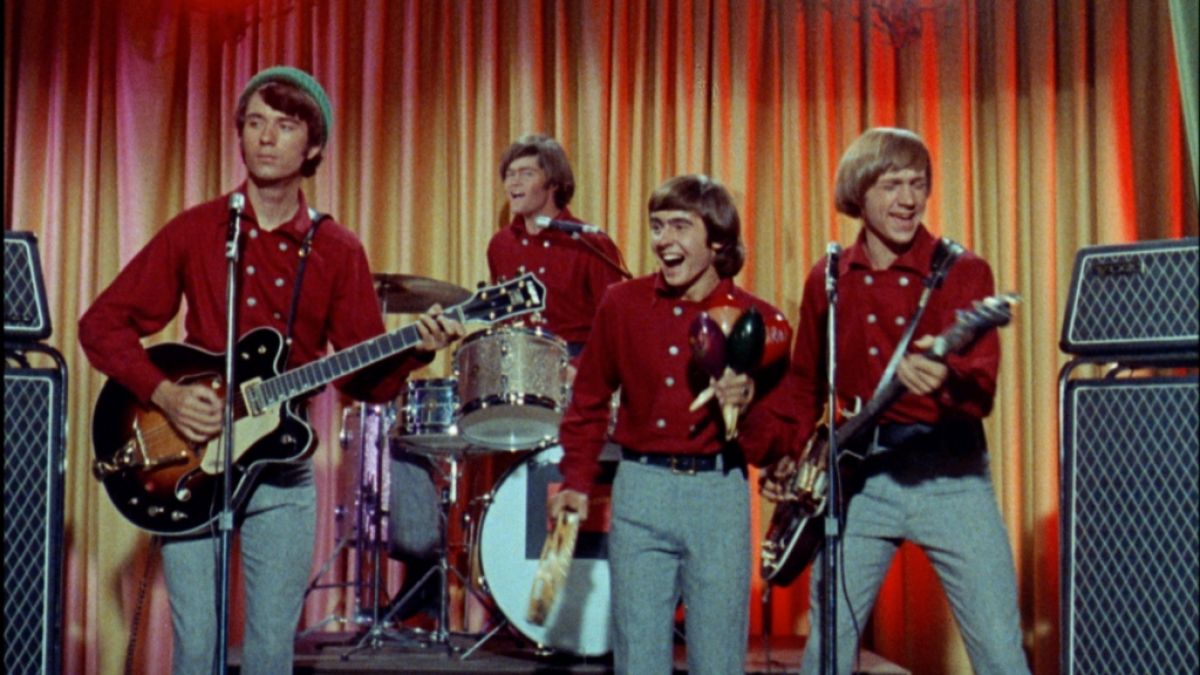 Mit seinen Bandkollegen Micky Dolenz (Schlagzeug), Davy Jones (Gesang) und Peter Tork (Bass) schrieb Gitarrist Michael "Mike" Nesmith (ganz links) in den 1960ern Musikgeschichte. (Foto)