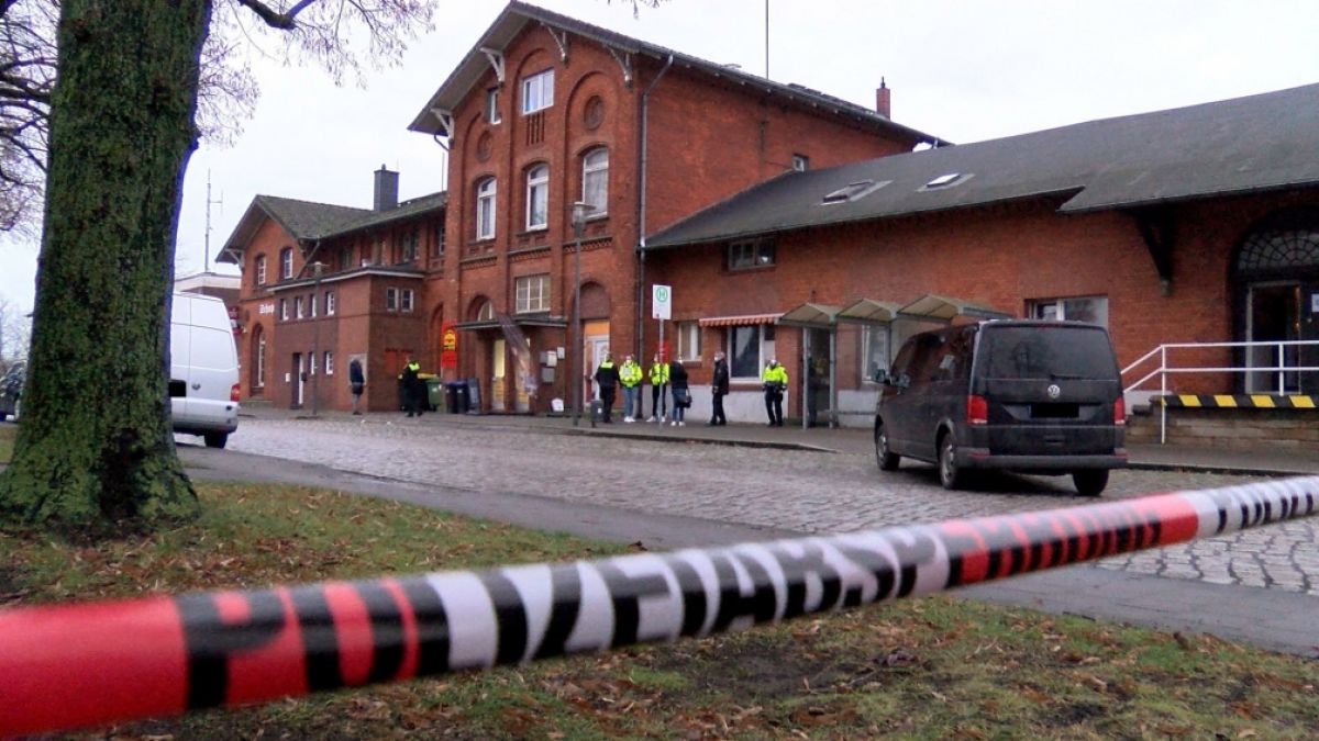 In einer Bahnhofswohnung in Twistringen wurde die Leiche eines Jungen gefunden. (Foto)
