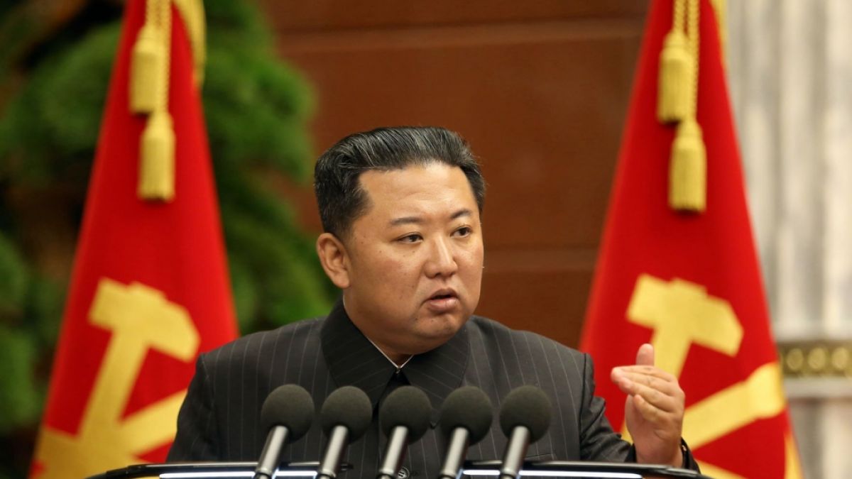 Kim Jong-un verbietet Einkaufen, Alkohol und Lachen. (Foto)