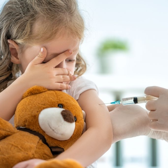 Anzeige wegen Körperverletzung! Kinder bekamen falschen Impfstoff gespritzt