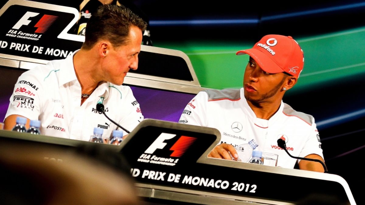 Lewis Hamilton (r.) könnte den Rekord von Michael Schumacher vielleicht nie brechen. (Foto)