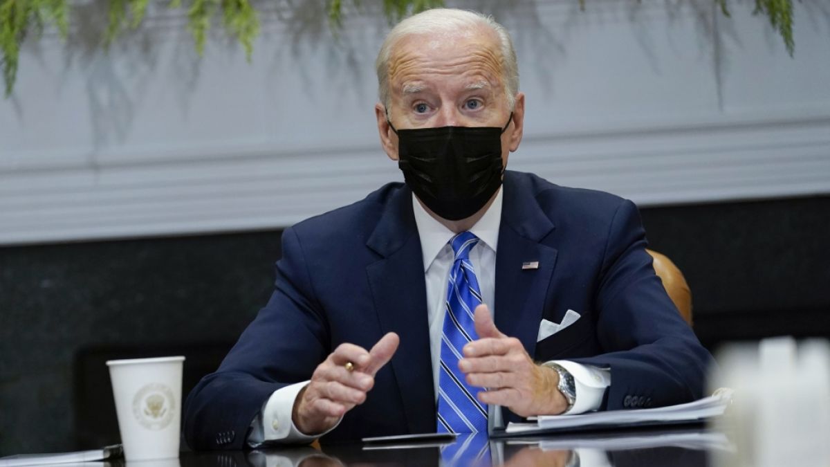 Joe Biden hatte Kontakt zu einen Covid-Kranken. (Foto)