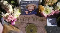 Ihren 100. Geburtstag sollte sie nicht mehr erleben: Die US-Schauspielerin Betty White ist am 31. Dezember 2021 mit 99 Jahren gestorben.
