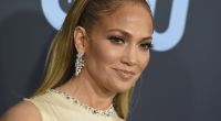 Jennifer Lopez stellt ihre Fans vor eine wichtige Entscheidung.