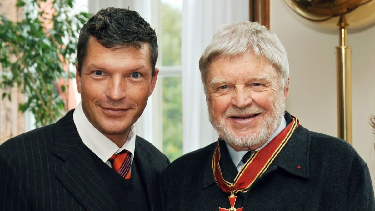Hardy Krüger Junior und sein Vater im Jahr 2009. (Foto)