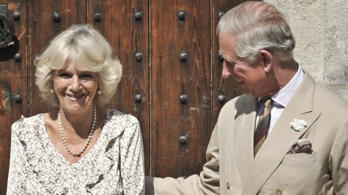 Todes-Schock bei den Royals! Prinz Charles' Frau Camilla Parker Bowles wird bald als Leiche im Fernsehen zu sehen sein. (Foto)
