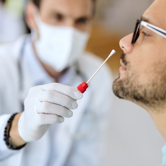PCR-Tests nicht mehr für alle! Gesundheitsminister fordern Priorisierung