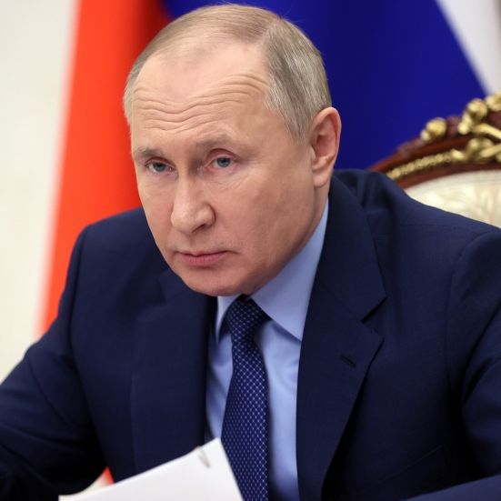 Putin-U-Boote vor Irland! Russen-Marine schürt Kriegs-Panik