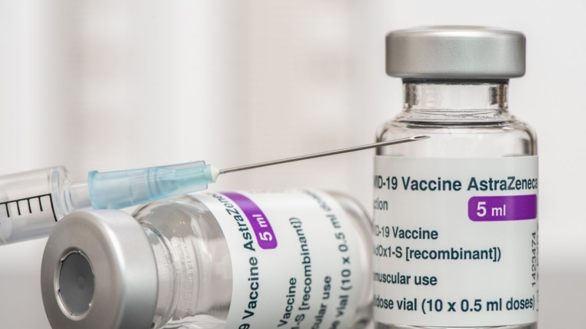 Experten entdeckten eine neue Nebenwirkung beim Astrazeneca-Impfstoff. (Foto)