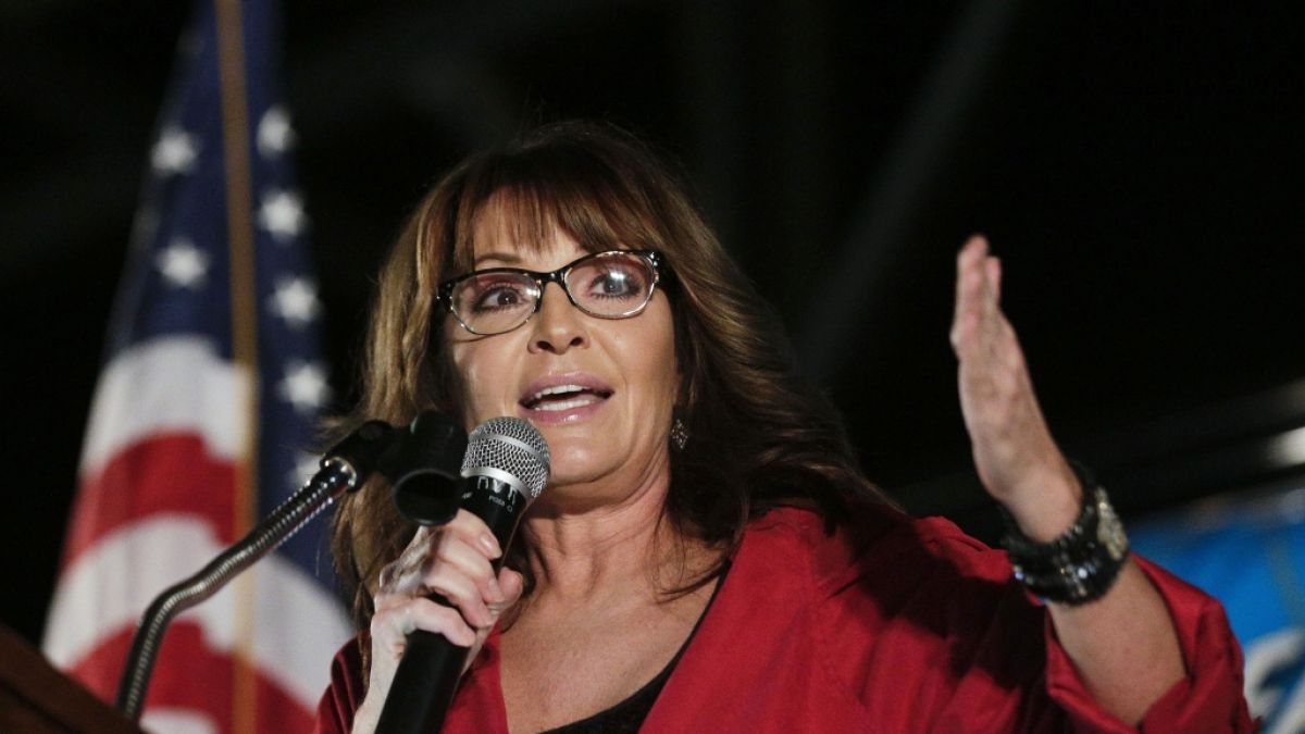 Trotz positiver Corona-Tests ging US-Politikerin Sarah Palin ins Restaurant. (Foto)