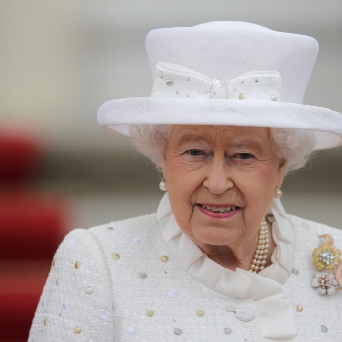 Todes-Schock für die Queen! Beraterin versetzt Monarchin in Panik