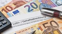 Ein neuer Gehaltsreport deckt auf in welchen Berufen die Deutschen am meisten verdienen. 
