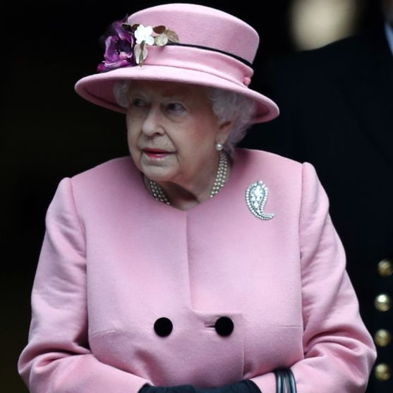 Aufatmen im Palast! Queen Elizabeth II. entgeht Covid-Gefahr