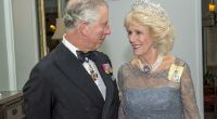 Prinz Charles und Herzogin Camilla strahlen um die Wette: Die Vorbereitungen für ihre Doppelkrönung laufen bereits auf Hochtouren.