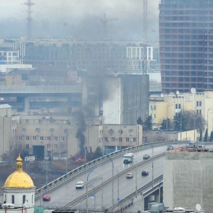 Wasserkraftwerk in Kiew bombardiert - Klitschko warnt vor 